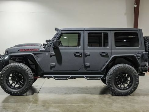 Used 2023 Jeep Wrangler Unlimited Rubicon w/ Safety Group AWD/4WD image 16