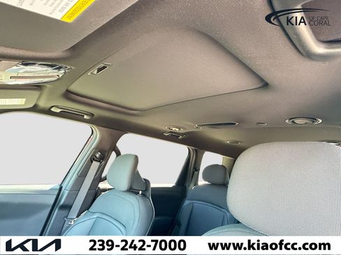 New 2027 Kia Telluride S image 28