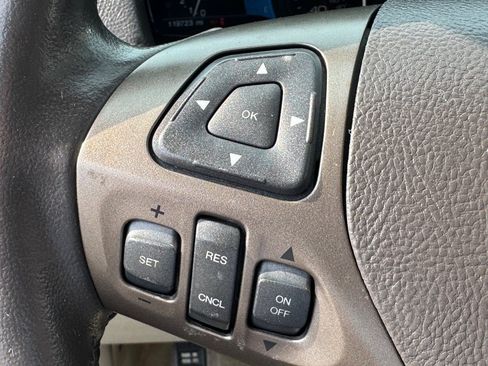 Used 2012 Lincoln MKX AWD image 22