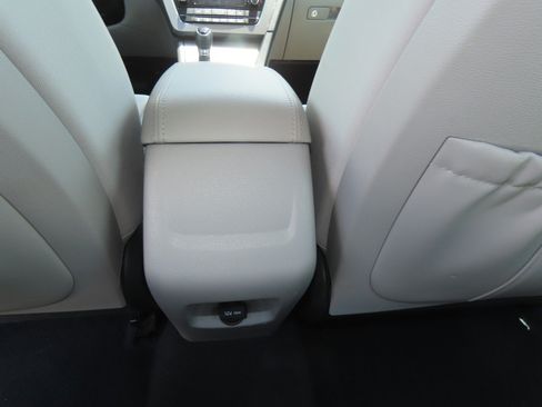 Used 2016 Hyundai Sonata SE FWD image 21