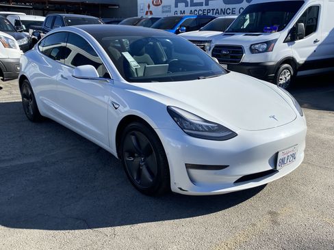Used 2020 Tesla Model 3 Long Range image 7