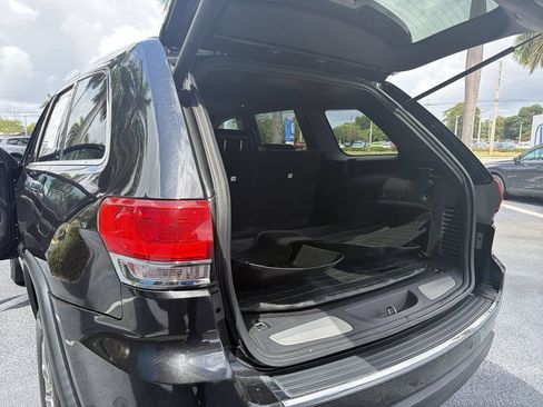 Used 2016 Jeep Grand Cherokee Limited AWD/4WD image 27