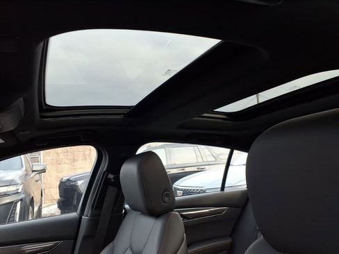 Certified 2025 Cadillac CT5 V image 22