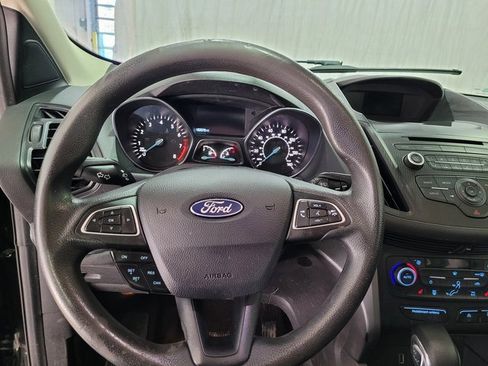 Used 2018 Ford Escape SE image 28