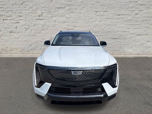 New 2026 Cadillac Escalade IQL Sport 1 w/ LPO, Floor Liner Package AWD/4WD image 2