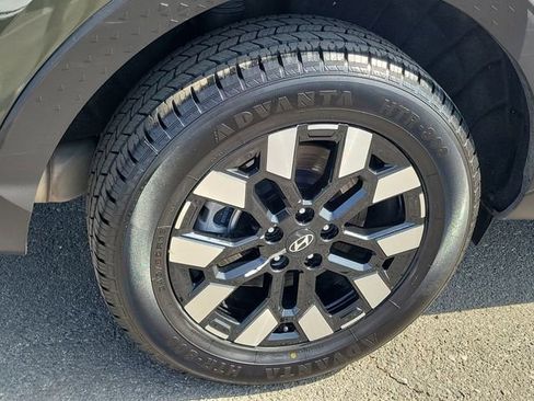 Used 2025 Hyundai Santa Cruz SEL AWD/4WD image 30