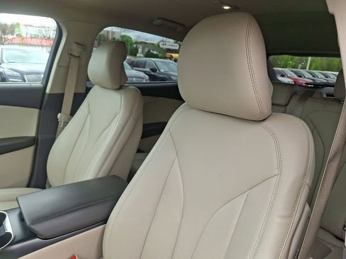 Certified 2019 Lincoln Nautilus Premier AWD/4WD image 14
