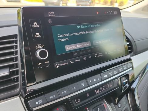 Certified 2025 Honda Odyssey Touring image 26