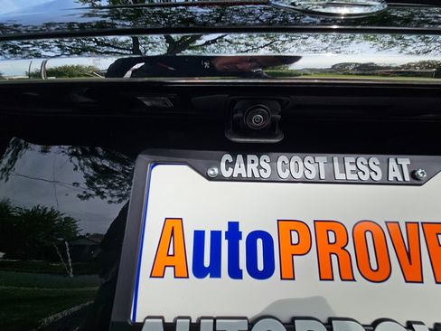 Used 2020 Mercedes-Benz GLE 350 4MATIC image 28