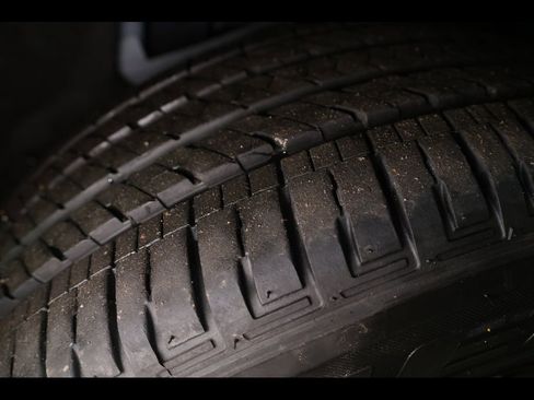 Used 2023 Jeep Grand Cherokee Altitude image 14