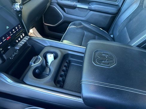 Used 2022 RAM 1500 Laramie w/ Sport Appearance Package image 18
