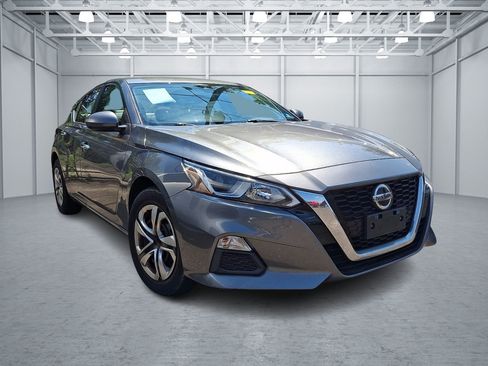 Used 2020 Nissan Altima 2.5 S w/ Driver Assist Package AWD/4WD image 3