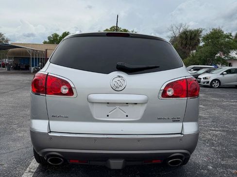 Used 2010 Buick Enclave CXL w/ Trailering Provision Package FWD image 34