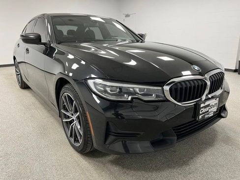 Used 2020 BMW 330i xDrive Sedan w/ Convenience Package AWD/4WD image 2