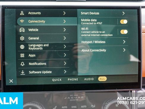 Used 2024 Jaguar XF R-Dynamic SE image 37