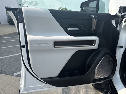 Used 2022 GMC Hummer EV Edition 1 w/ LPO, Illumination Package image 22
