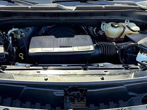 Certified 2022 Chevrolet Tahoe RST w/ Luxury Package image 11