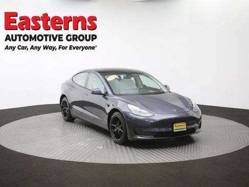 Used 2023 Tesla Model 3 Standard Range RWD image 45
