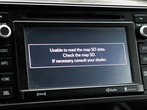 Used 2017 Toyota Sequoia Limited w/ Safety & Convenience Package image 34