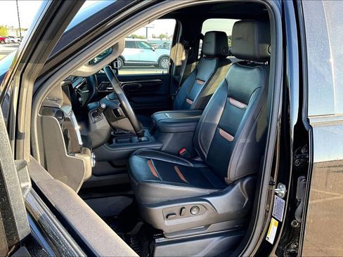 Used 2024 GMC Sierra 2500 AT4 w/ AT4 Premium Plus Package AWD/4WD image 31