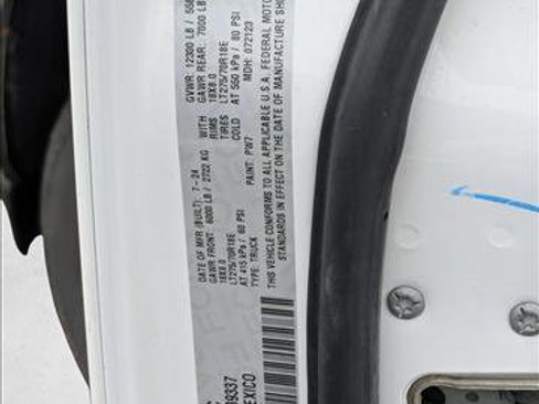 Used 2024 RAM 3500 Big Horn image 12