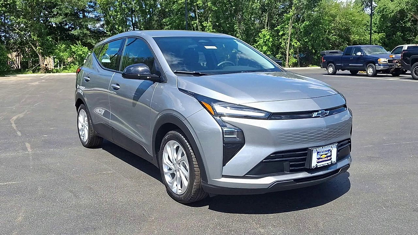 New 2027 Chevrolet Bolt LT FWD image 5
