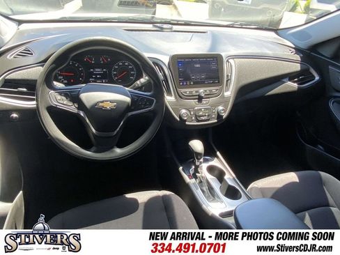 Used 2022 Chevrolet Malibu LS FWD image 47