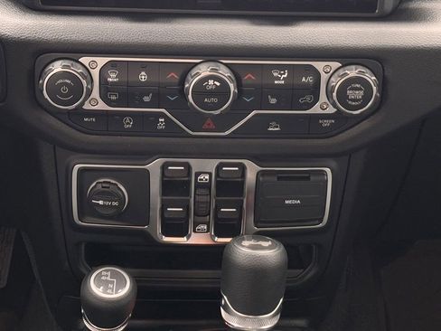 New 2025 Jeep Wrangler Sport S image 12