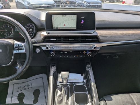 Certified 2022 Kia Telluride EX w/ EX Premium Package FWD image 17