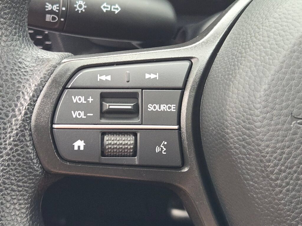 Used 2025 Honda CR-V EX image 30