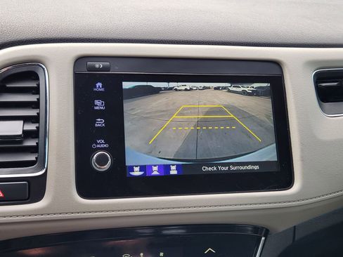 Used 2021 Honda HR-V EX image 19