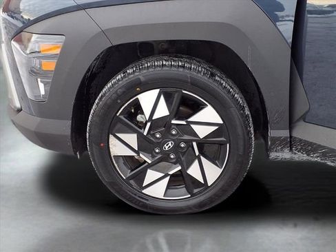 Used 2024 Hyundai Kona SEL image 22