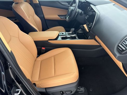 Used 2025 Lexus NX 350h AWD w/ Accessory Package (2T) image 21