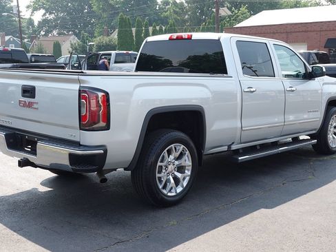 Used 2017 GMC Sierra 1500 SLT w/ SLT Premium Package AWD/4WD image 3