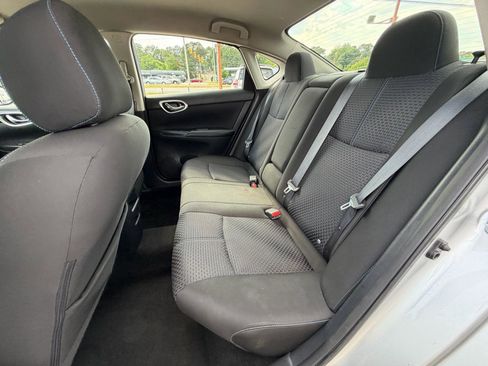 Used 2016 Nissan Sentra SR FWD image 32
