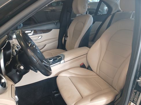 Used 2020 Mercedes-Benz C 300 Sedan image 11