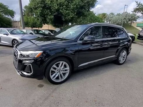 Certified 2025 Audi Q7 3.0T Premium Plus w/ Premium Plus Package image 4