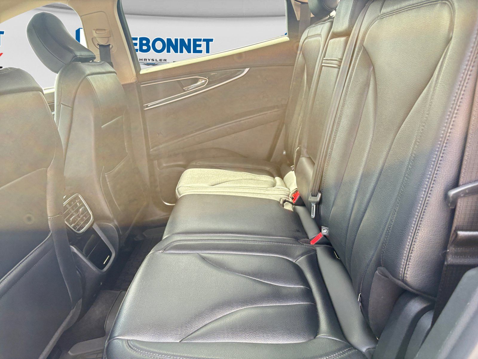 Used 2022 Lincoln Nautilus FWD image 22
