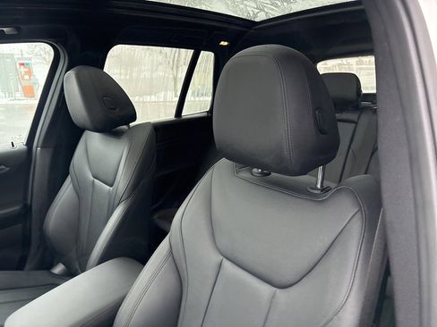 Used 2021 BMW X3 xDrive30i w/ Premium Package image 22