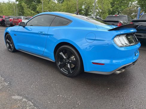 Used 2022 Ford Mustang GT Premium w/ Equipment Group 401A RWD image 7