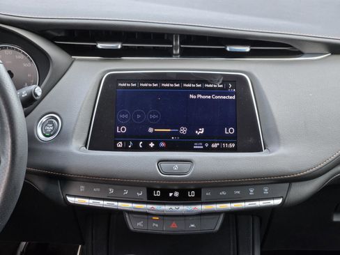 Used 2023 Cadillac XT4 Sport w/ Enhanced Visibility Package image 19