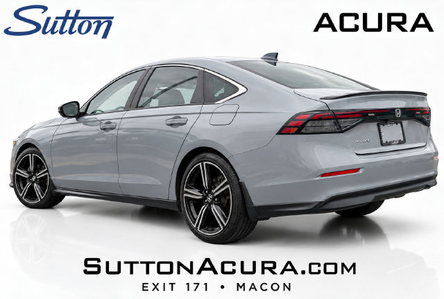 Used 2024 Honda Accord Sport image 3