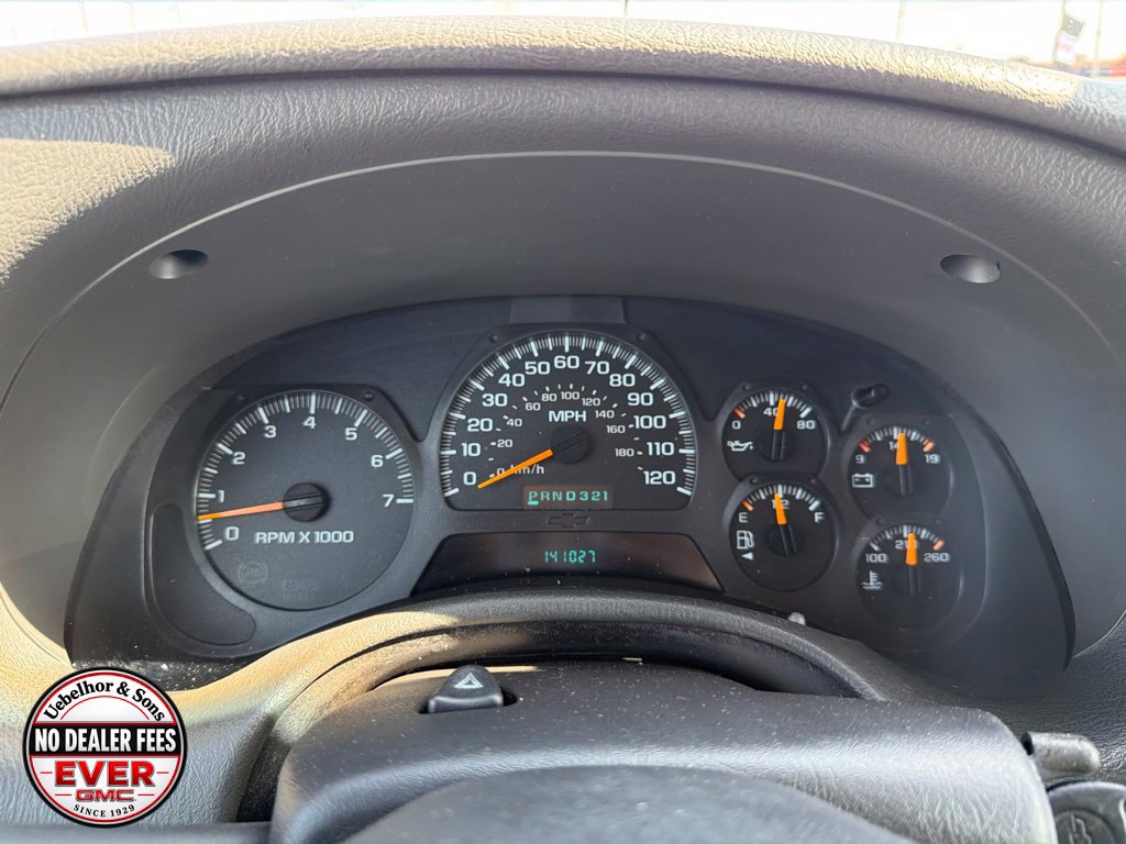 Used 2004 Chevrolet TrailBlazer LT w/ LT Preferred Equipment Group AWD/4WD image 25