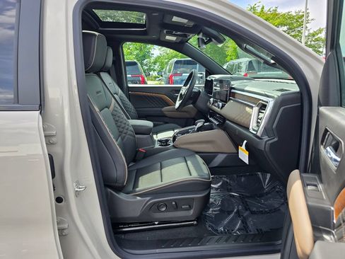 New 2026 GMC Canyon Denali AWD/4WD image 27