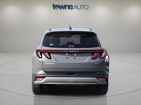 Used 2025 Hyundai Tucson SEL AWD/4WD image 4
