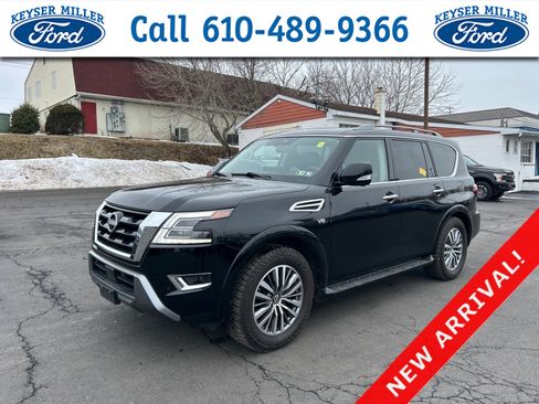 Used 2022 Nissan Armada SL image 1