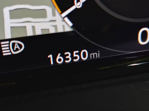 Used 2024 Volkswagen Atlas Cross Sport SEL Premium R-Line image 18