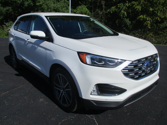 Certified 2024 Ford Edge Titanium w/ Equipment Group 301A AWD/4WD image 3