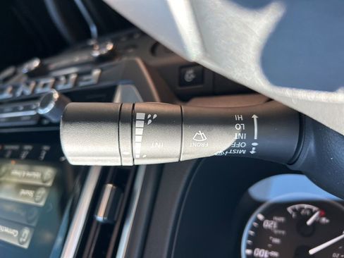 New 2026 Nissan Frontier SV image 29