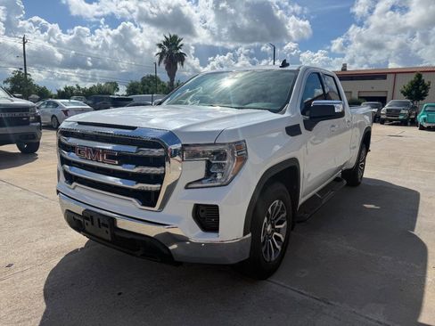 Used 2019 GMC Sierra 1500 SLE w/ SLE Value Package RWD image 3